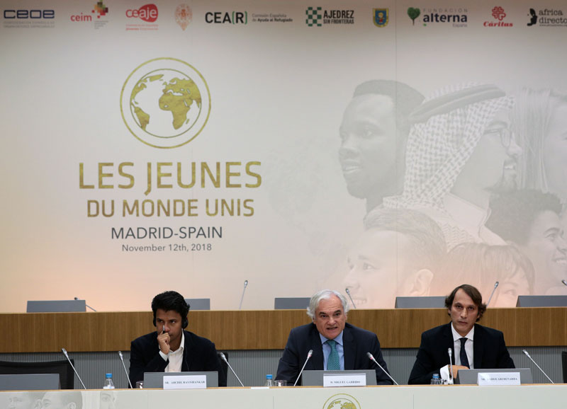 La asociación “Les Jeunes du Monde Unis” habla de los valores en el mundo para los jónenes en 2018